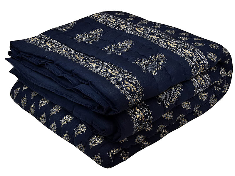 queen bed printed quilt